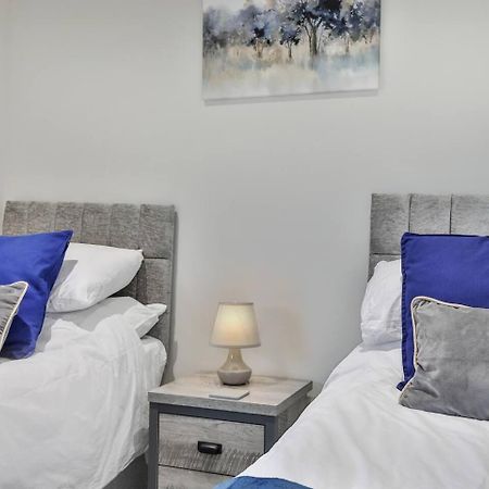 Vila Magnificent, Renovated Whole House With Garden Sheffield Exteriér fotografie