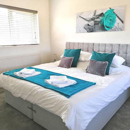 Vila Magnificent, Renovated Whole House With Garden Sheffield Exteriér fotografie