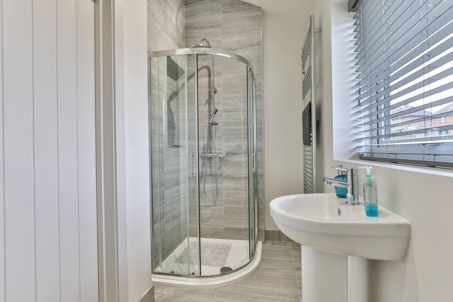 Vila Magnificent, Renovated Whole House With Garden Sheffield Exteriér fotografie