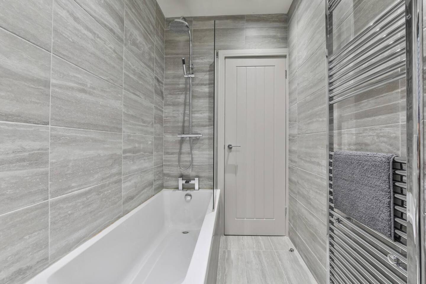 Vila Magnificent, Renovated Whole House With Garden Sheffield Exteriér fotografie